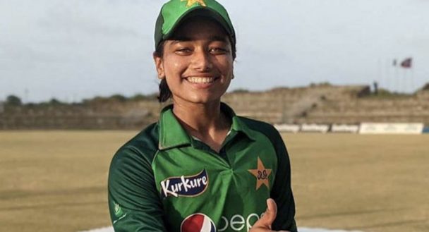 Who will replace Fatima Sana in Pakistan women's Asia Cup 2022 squad?