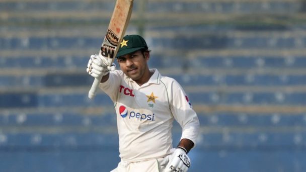 Sarfaraz Ahmed promoted in central contract