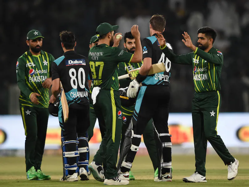 Buy your tickets for Pak vs NZ T20I series